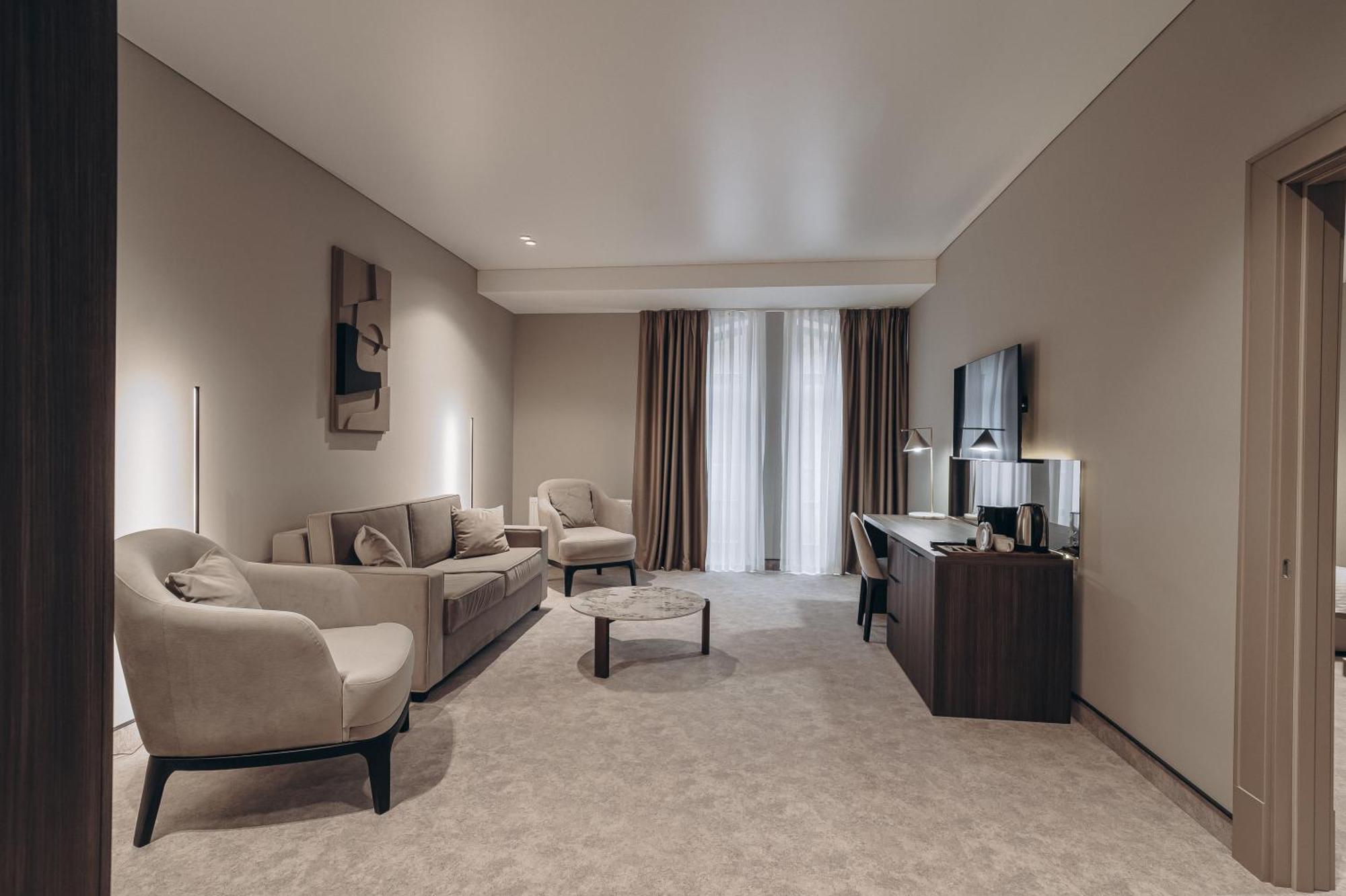 Park Hotel Bristol Ujgorod Dış mekan fotoğraf