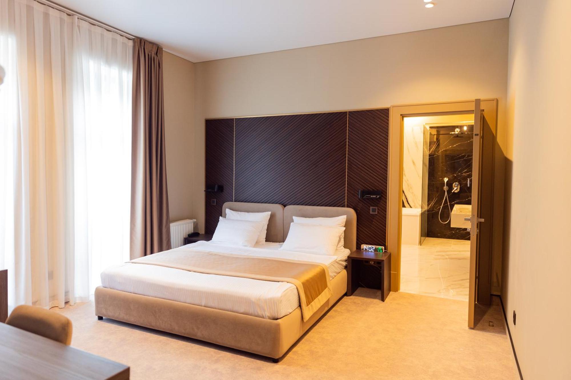 Park Hotel Bristol Ujgorod Dış mekan fotoğraf