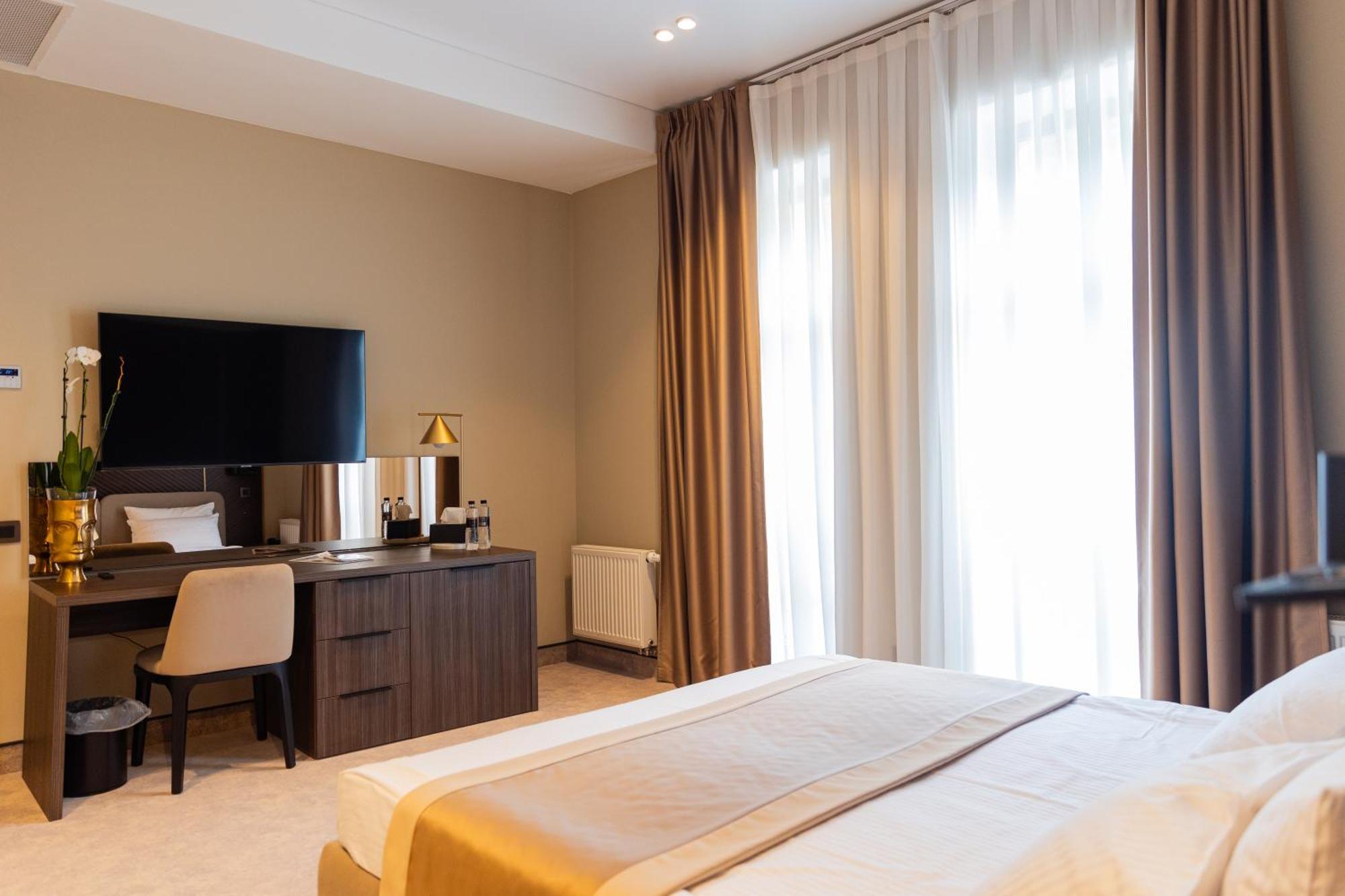 Park Hotel Bristol Ujgorod Dış mekan fotoğraf