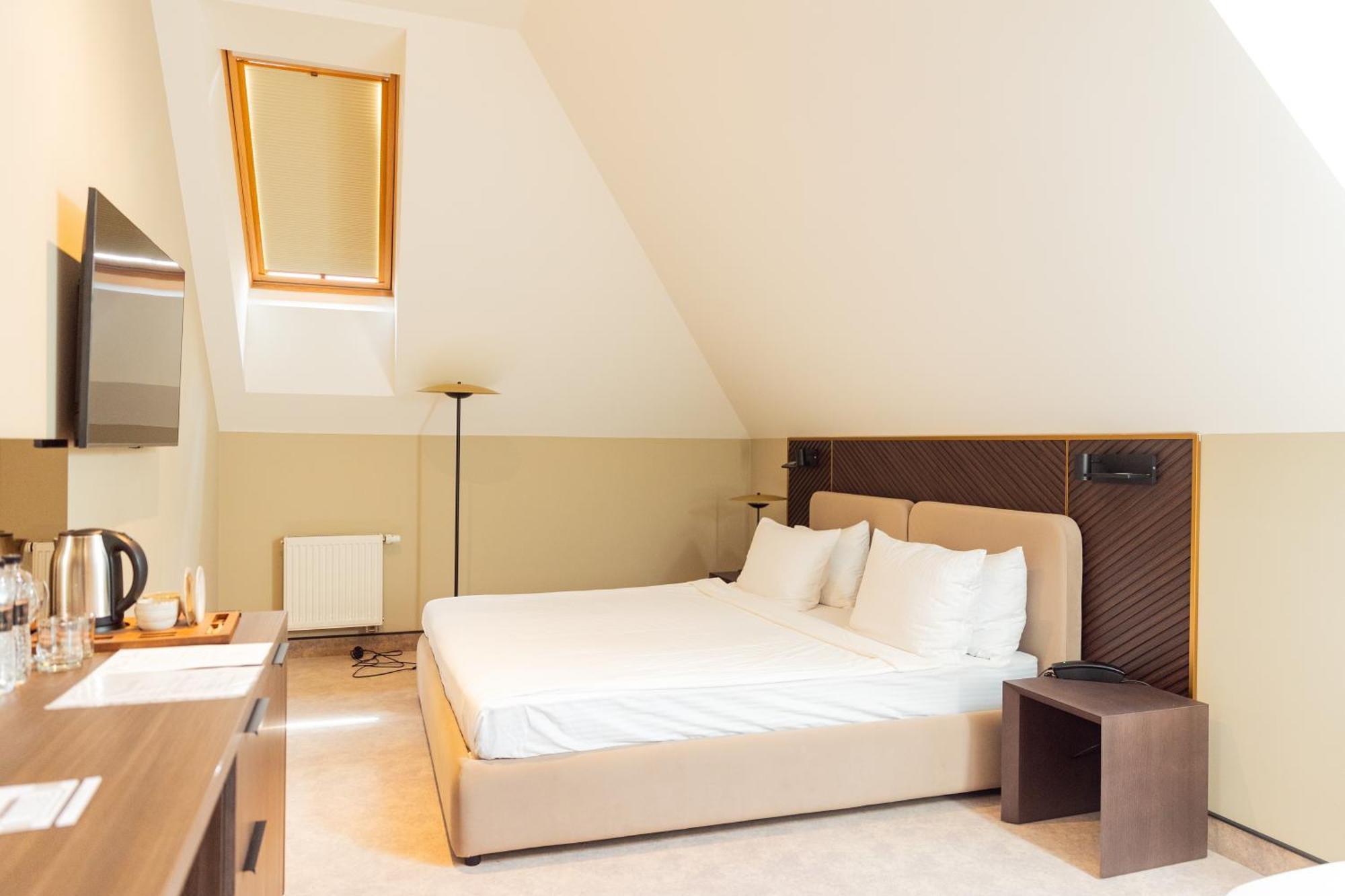 Park Hotel Bristol Ujgorod Dış mekan fotoğraf